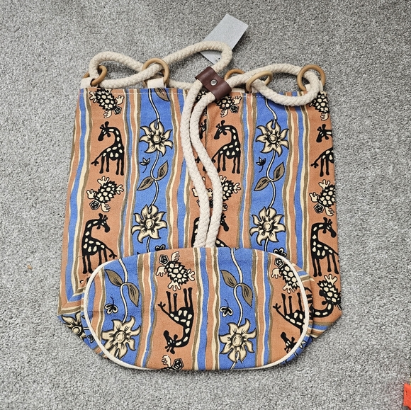 Canvas Giraffe and Turtle Bag - Picture 5 of 11